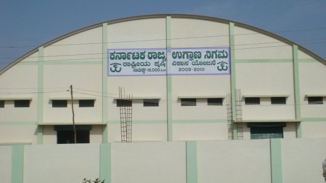 selected photos/Warehouse facilities